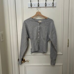 Wilfred Light Gray Knit Button-Front Top